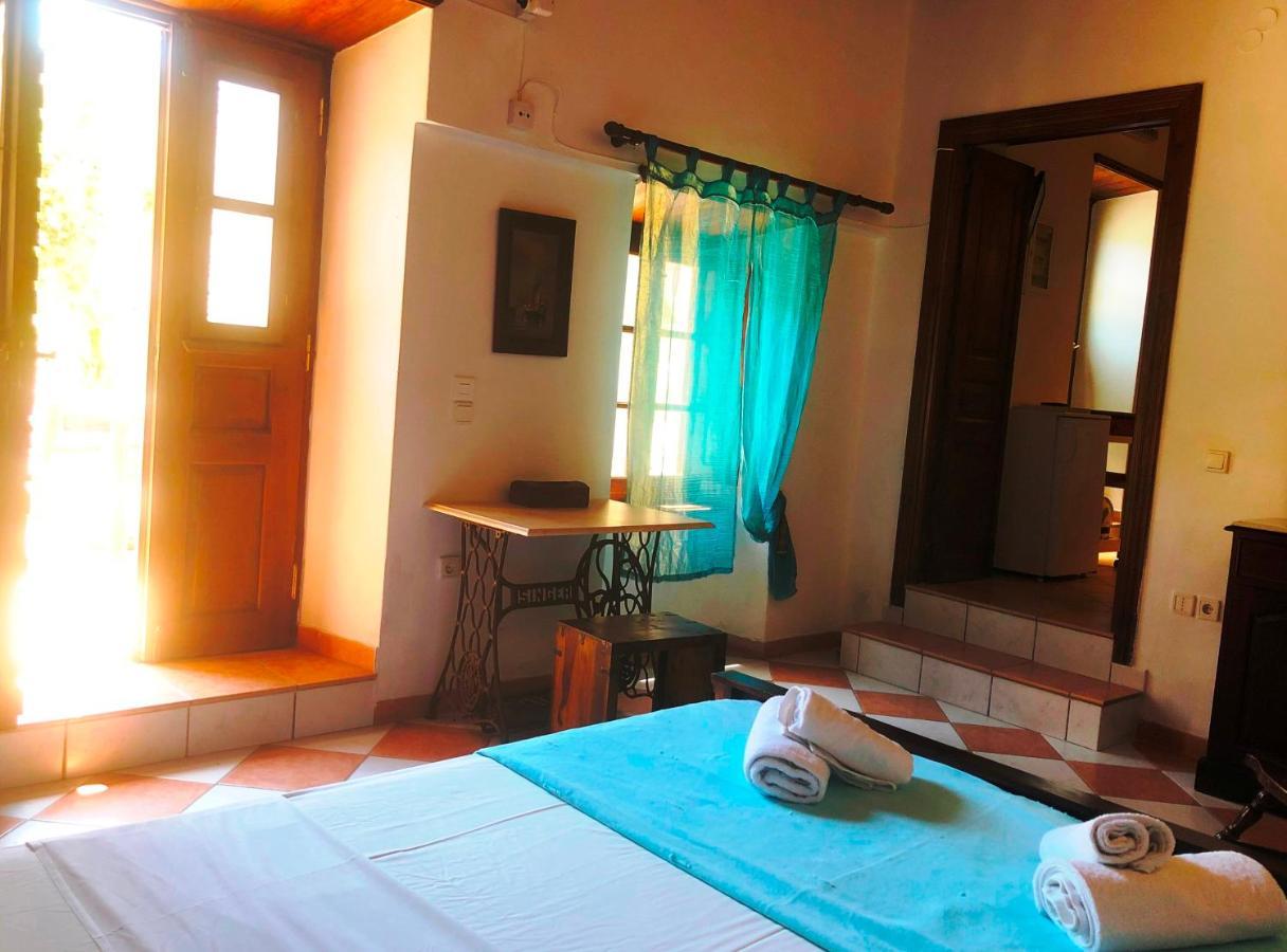 Machi'S House Aparthotel Plaka  Ngoại thất bức ảnh